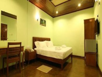 Hundred Moon Hotel Yangon Luaran gambar