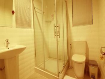 Hundred Moon Hotel Yangon Luaran gambar